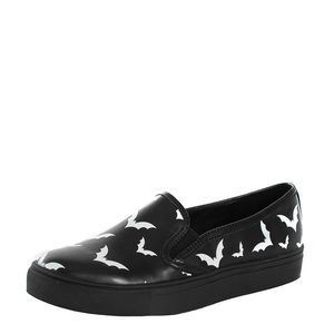 BATTY SLIP ON SNEAKER - 
NEW IN BOX